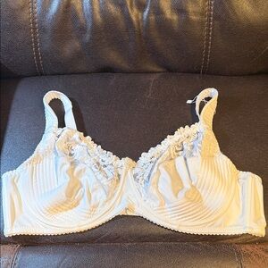 Lace Embellished White Bra